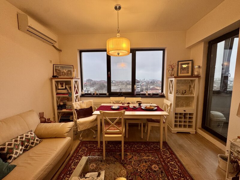 Militari, La rasarit de soare